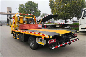 富裕道路救援拖车报价